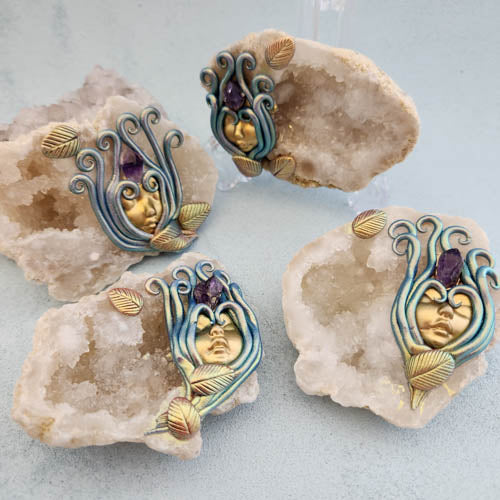 Goddess Embellished Quartz Geode Piece with Amethyst Point (assorted. approx. 6-7.5x7.5-9cm)