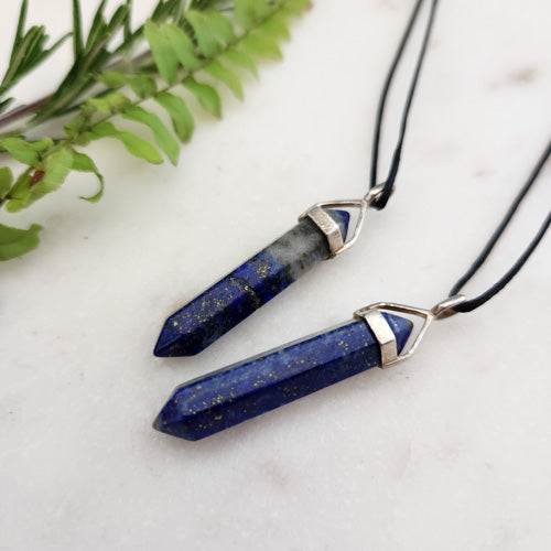 Lapis Point Pendant (assorted. sterling silver)