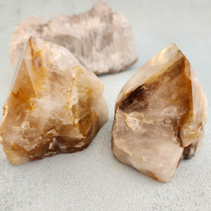 Golden Quartz Partially Polished Point (assorted. approx. 9x4x5cm)
