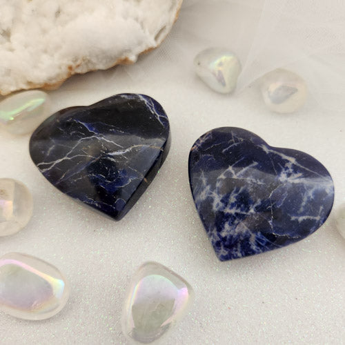 Sodalite Heart (assorted. approx. 4.7-5.3x5.2-5.5cm)