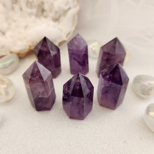 Amethyst Polished Point (assorted. approx. 3.3-4.6x2-2.6cm).